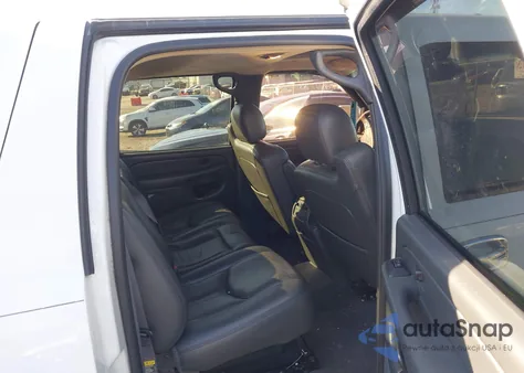 2005 Chevrolet Avalanche 1500 Z66 z USA, uszkodzony, nr VIN 3GNEC12Z55G160464